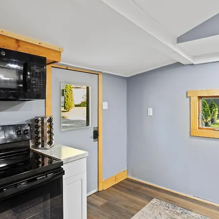 Cozy Home W/ King Bed & Lake Access Canandaigua Exterior photo
